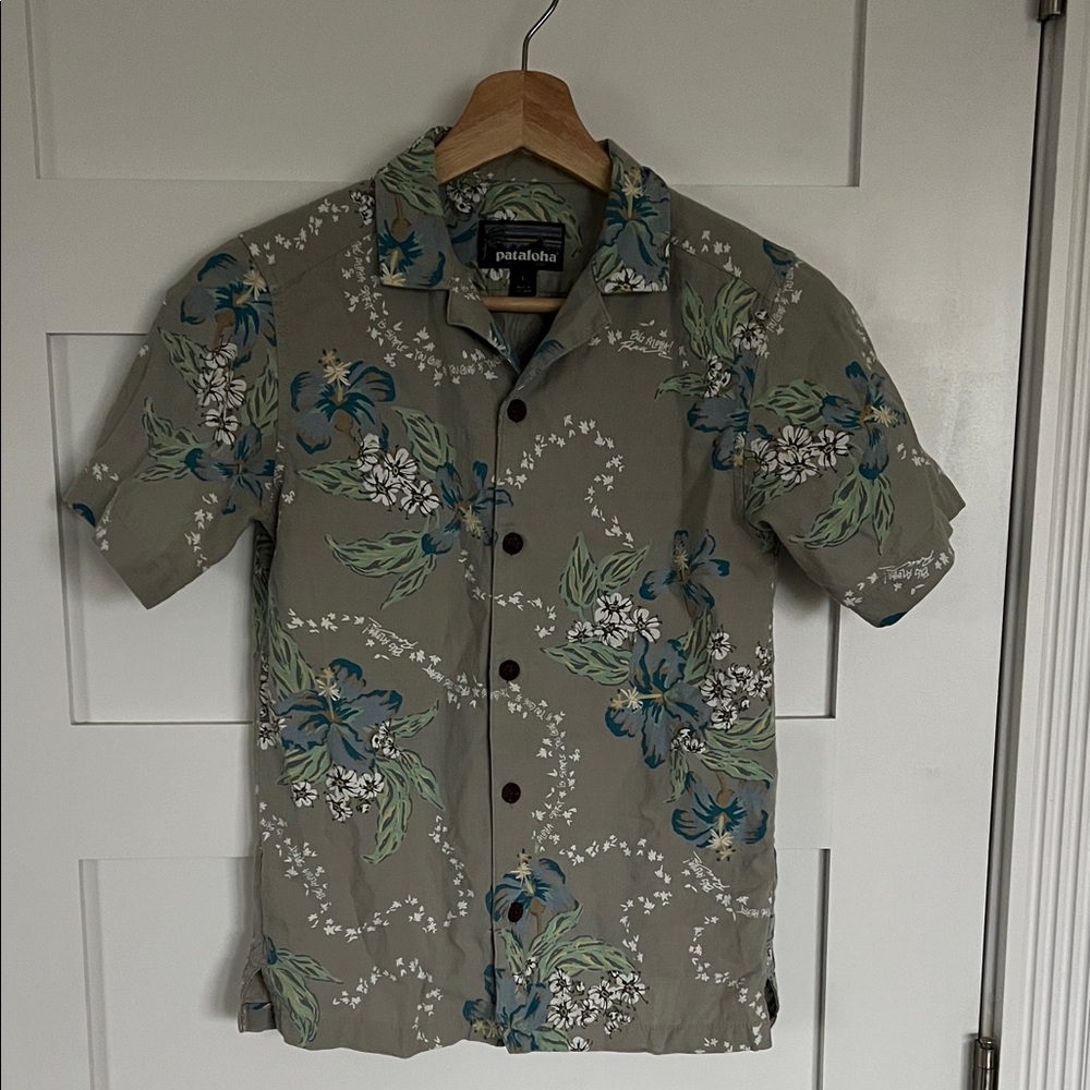 Youth Patagonia Pataloha Floral Gray Shirt